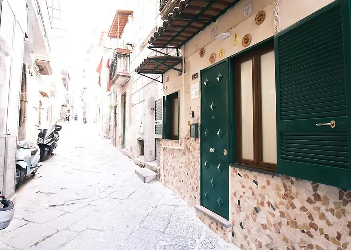 Montagnola34 - Historic Center